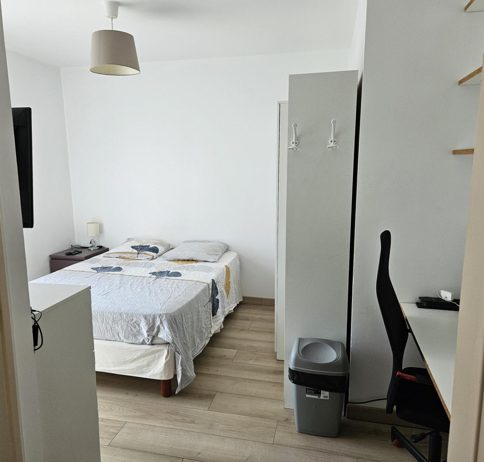 Chambre En Colocation Fille, Proche Mer, Climatisation Toulon Eksteriør bilde