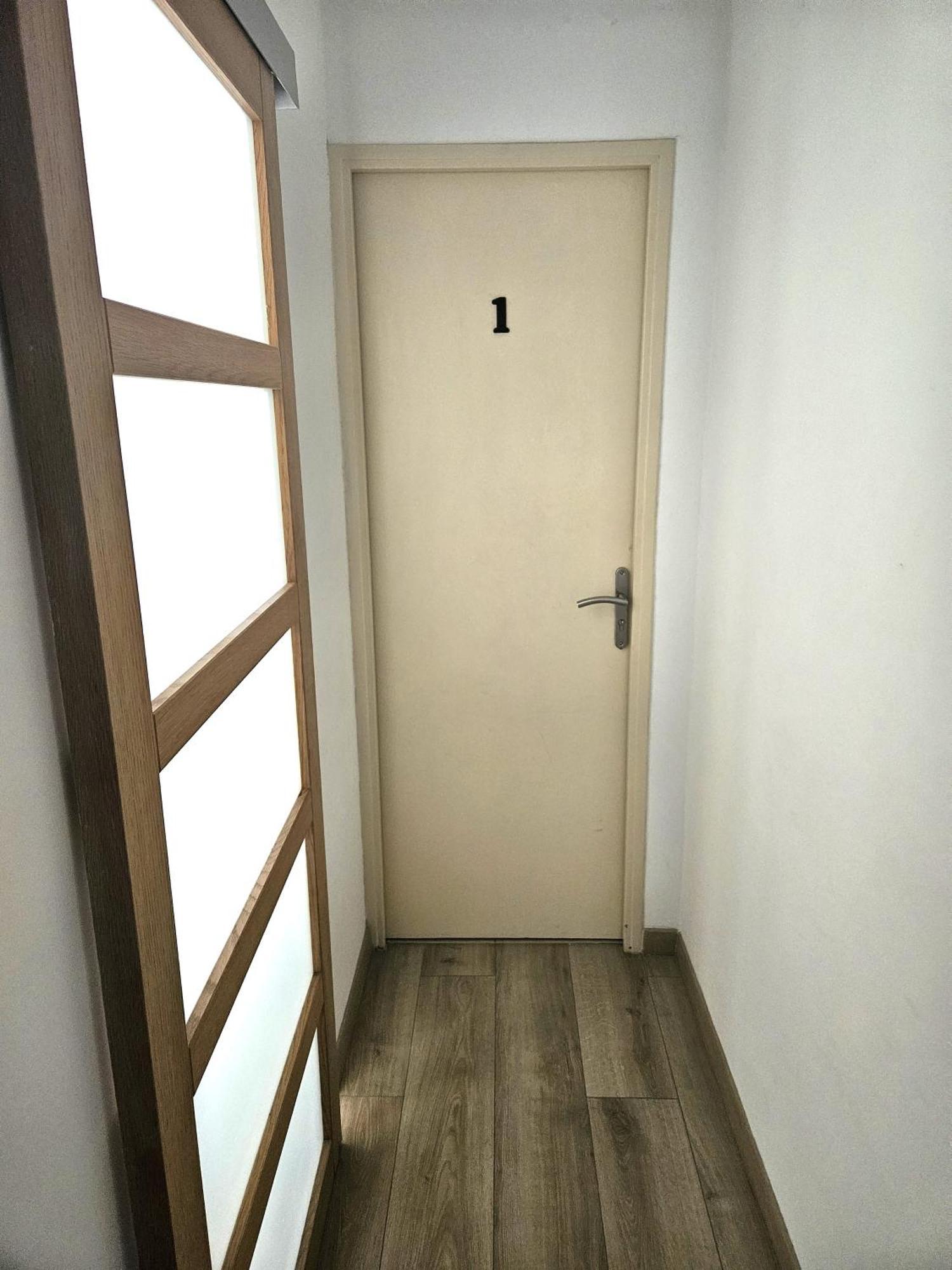 Chambre En Colocation Fille, Proche Mer, Climatisation Toulon Eksteriør bilde